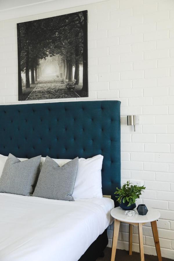 Harriet House Tumut Motel Ngoại thất bức ảnh