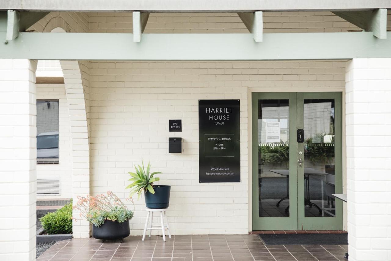 Harriet House Tumut Motel Ngoại thất bức ảnh