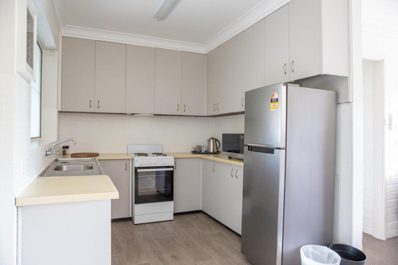 Harriet House Tumut Motel Ngoại thất bức ảnh