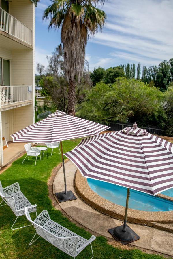 Harriet House Tumut Motel Ngoại thất bức ảnh
